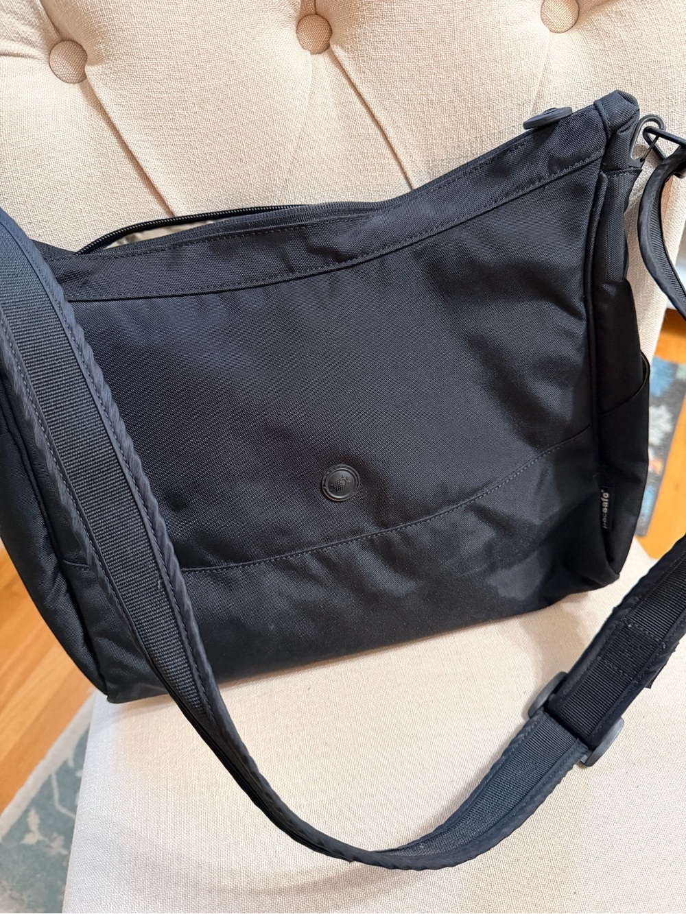Black Crossbody Messenger Bag Pacsafe travel bag
